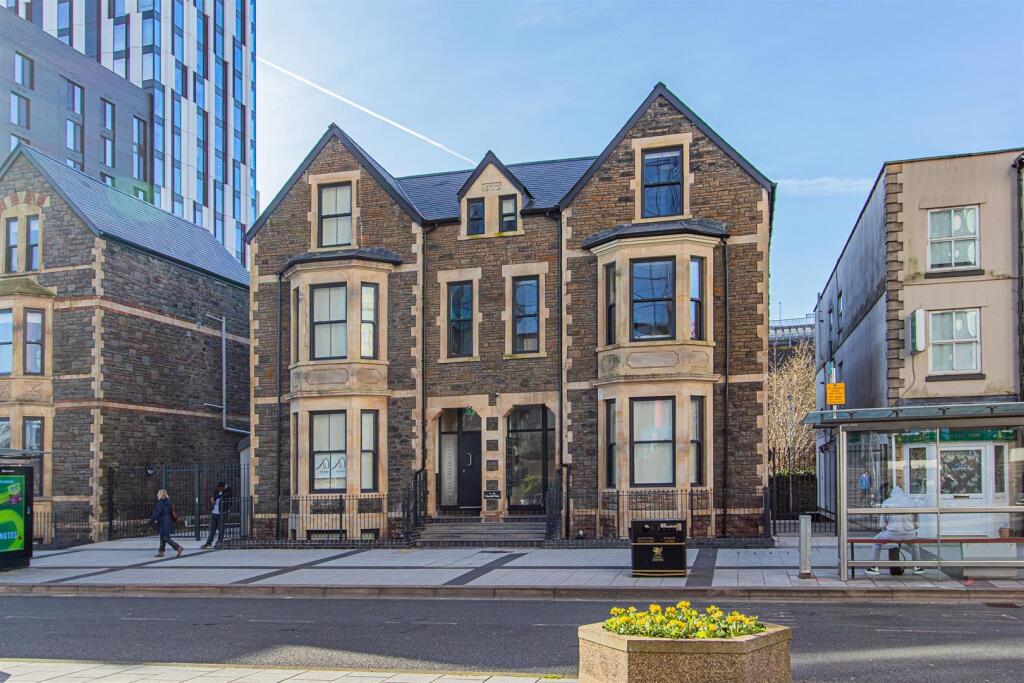 Main image of property: Churchill Way, City Centre