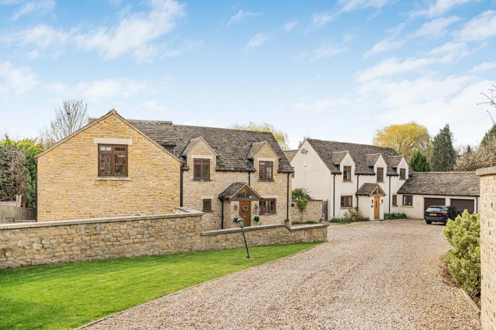 Main image of property: High Street, Watchfield, Swindon, Oxfordshire, SN6