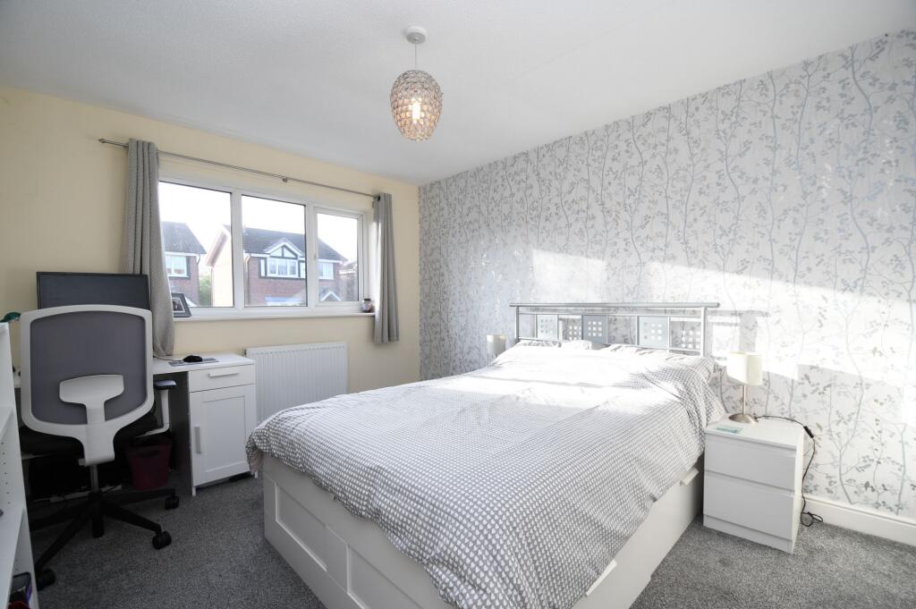 Tyersall Close, Ellesmere Park, M30 photo 4