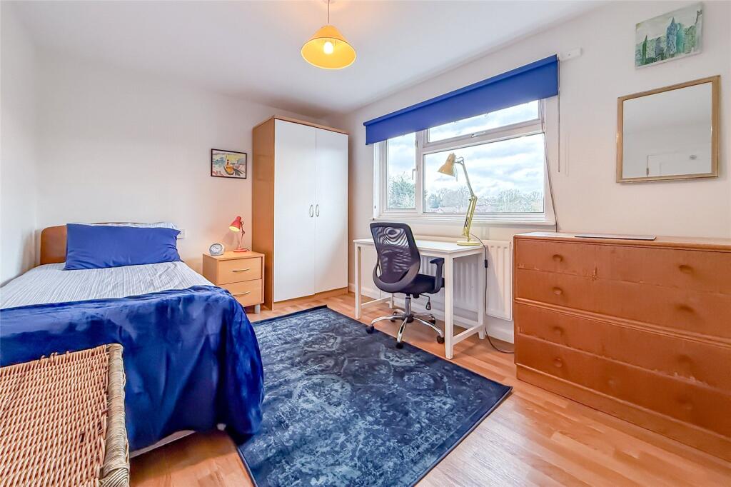 Additional image 11 of Aplins Close, Harpenden, Hertfordshire, AL5