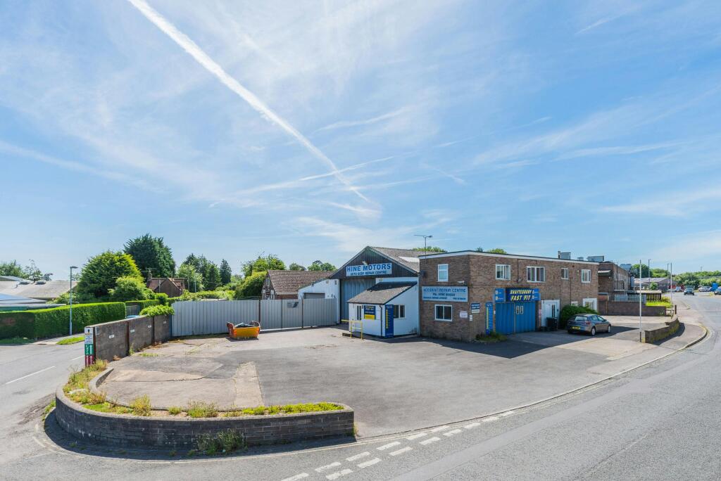 Unit-29-Longmead-Ind.-Est.,-Shaftesbury-2.jpg