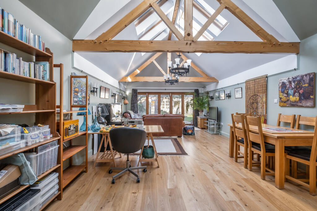 House in Chichester, West Wittering - View 3