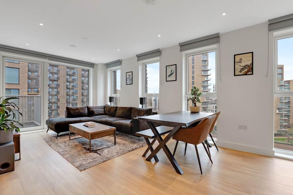 5 Henley Cross, London, SE3 photo 3