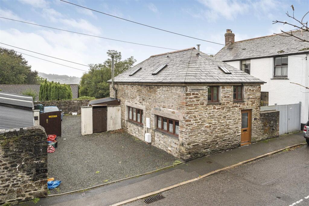 Main image of property: Roydon Road, Launceston