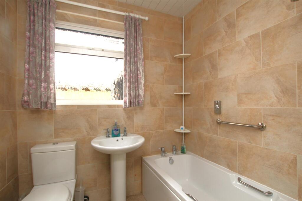 Horncastle Road, Wragby, Market Rasen photo 2