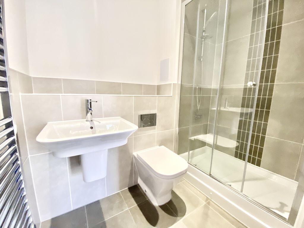 Apartment in Ilford - View 5