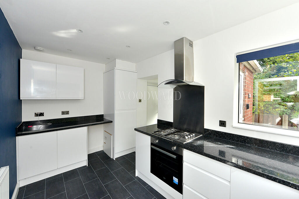 House in Ripley - View 4