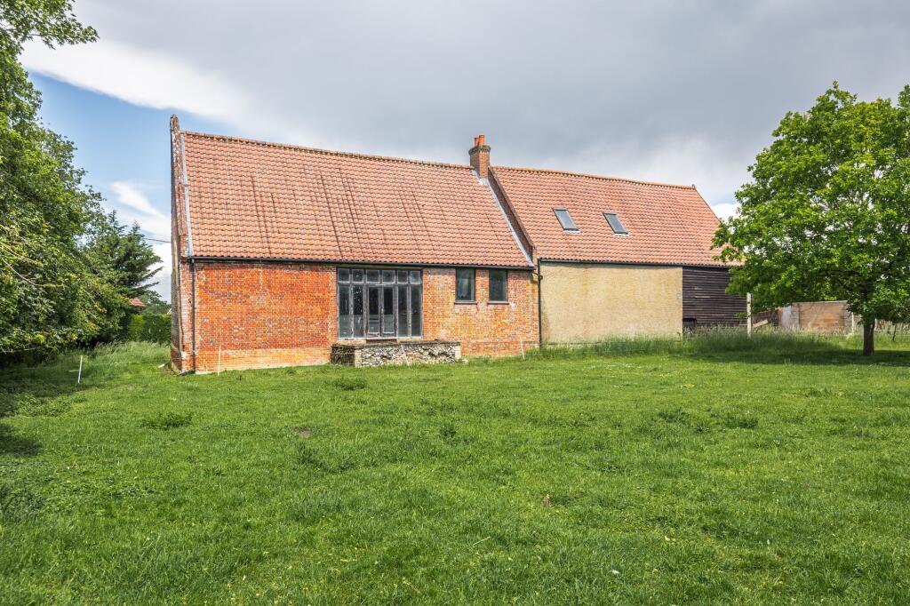 House in Breckland, Merton - View 5