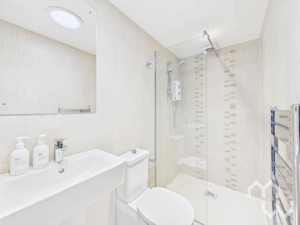 Perfectly Positioned in Aughton Village, Aughton – další