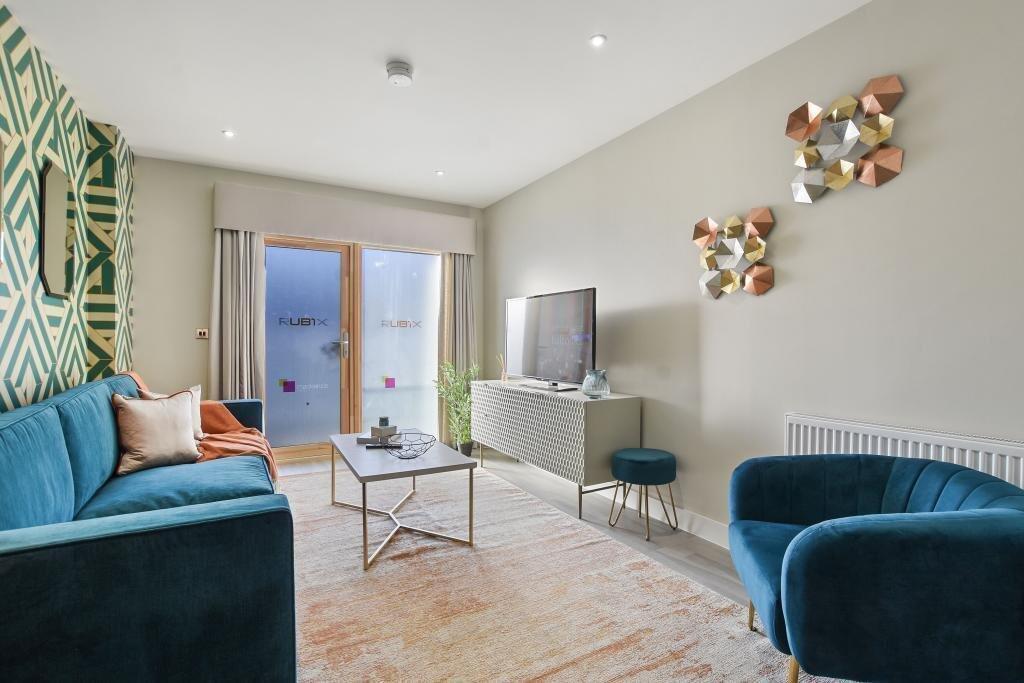 Apartment in Southall - View 2