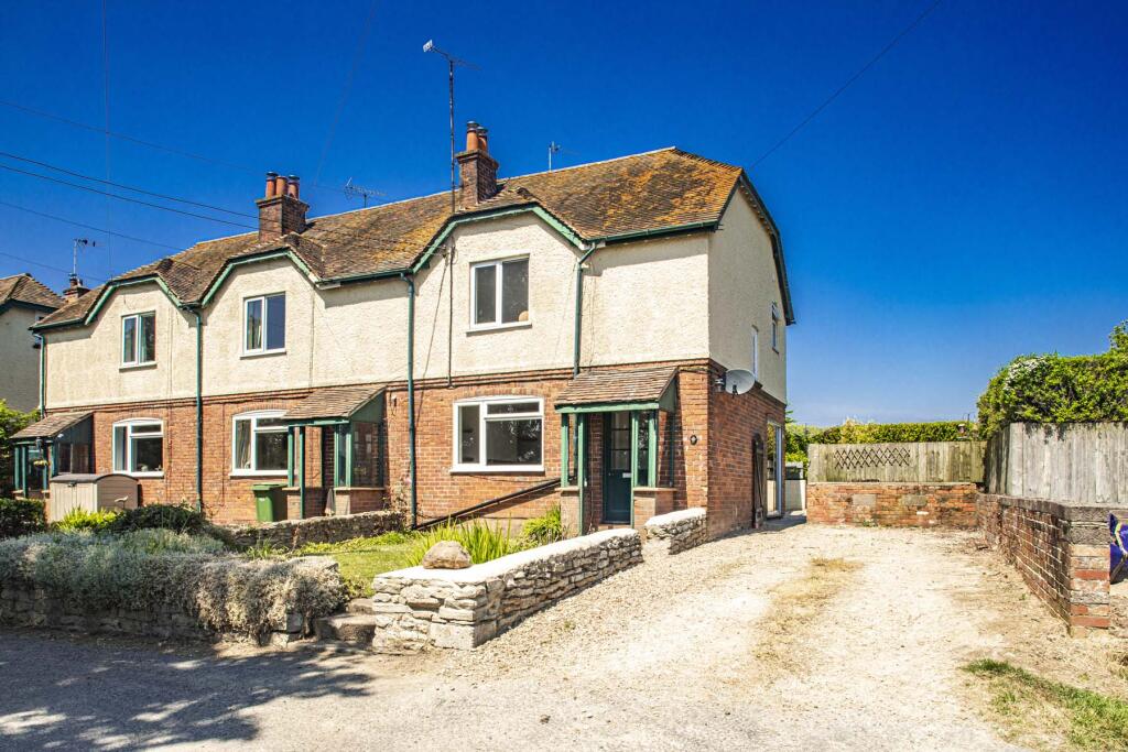 Main image of property: 3 Greenlands Farm, Moulsford
