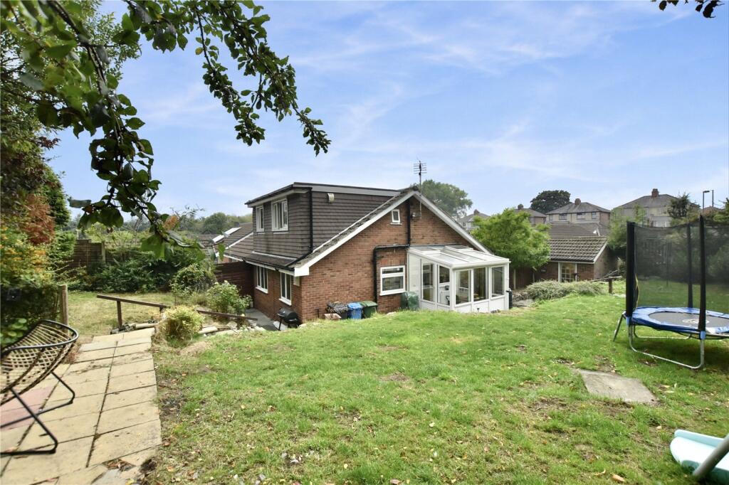 Main image of property: Cherwell Close, Oldham, Greater Manchester, OL8