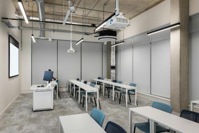 GlasgowCaledonianUniversity-14-MidRes.jpg