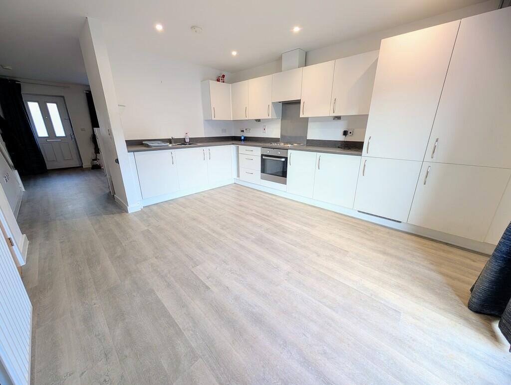 Furlong Close, Elmswell photo 4