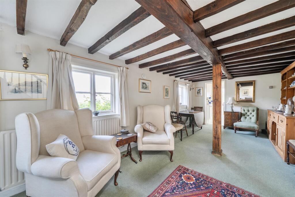 House in Salisbury - View 5
