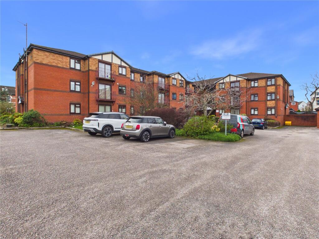 Main image of property: Avondale Road, Southport, Merseyside, PR9