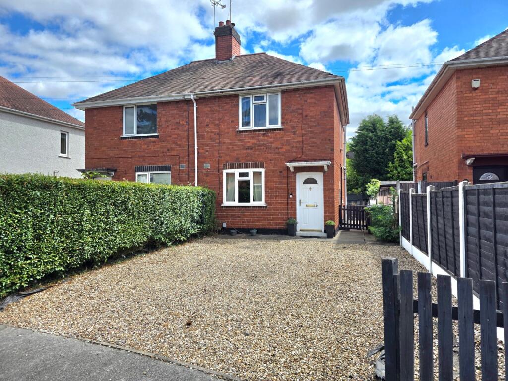 Main image of property: Shakespeare Avenue, Bedworth, Warwickshire, CV12