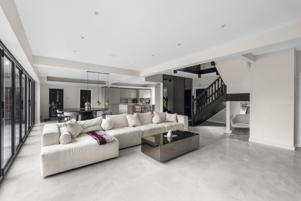 House in Chelmsford - More