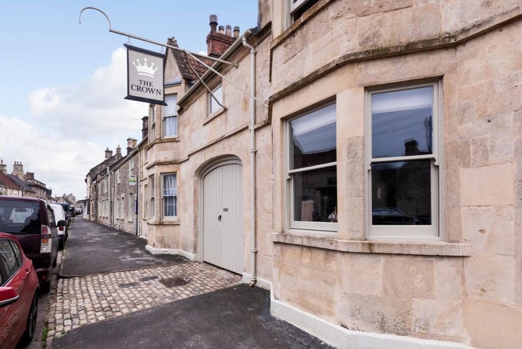 House in Swindon - View 5