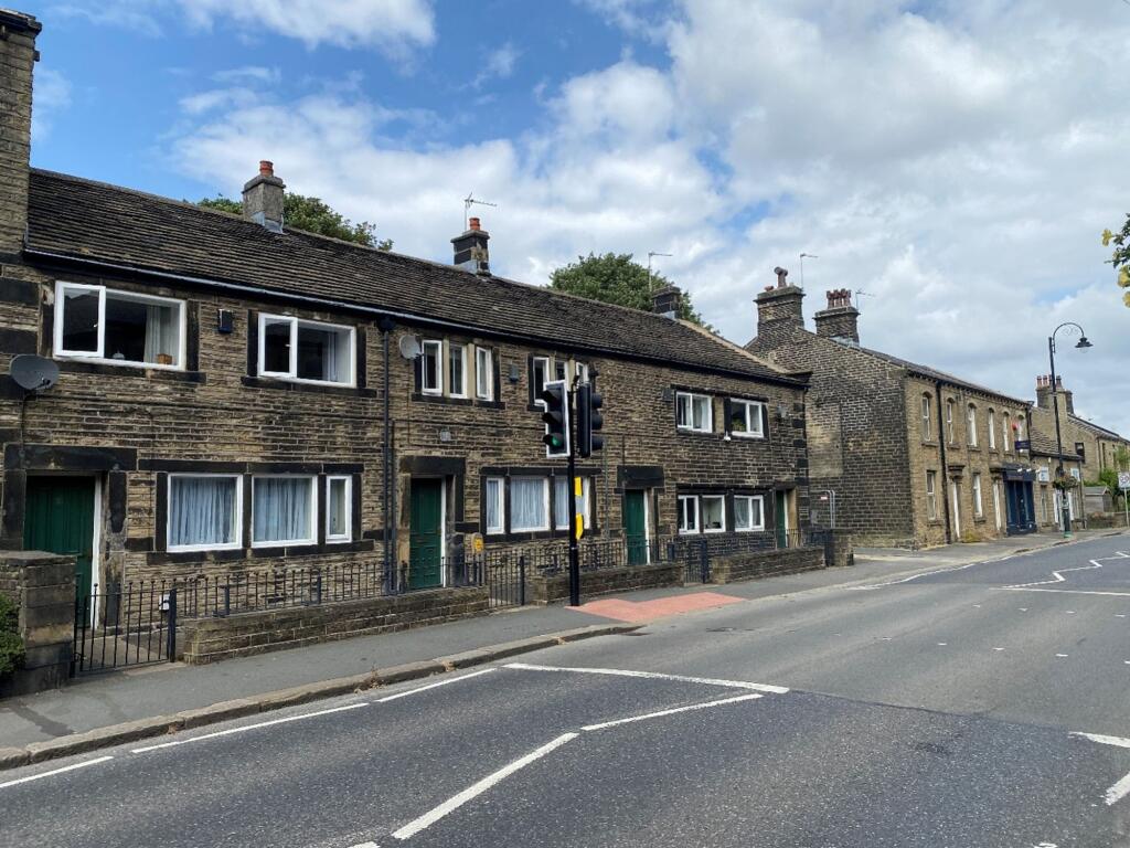 Huddersfield Road, Meltham, HD9 photo 5