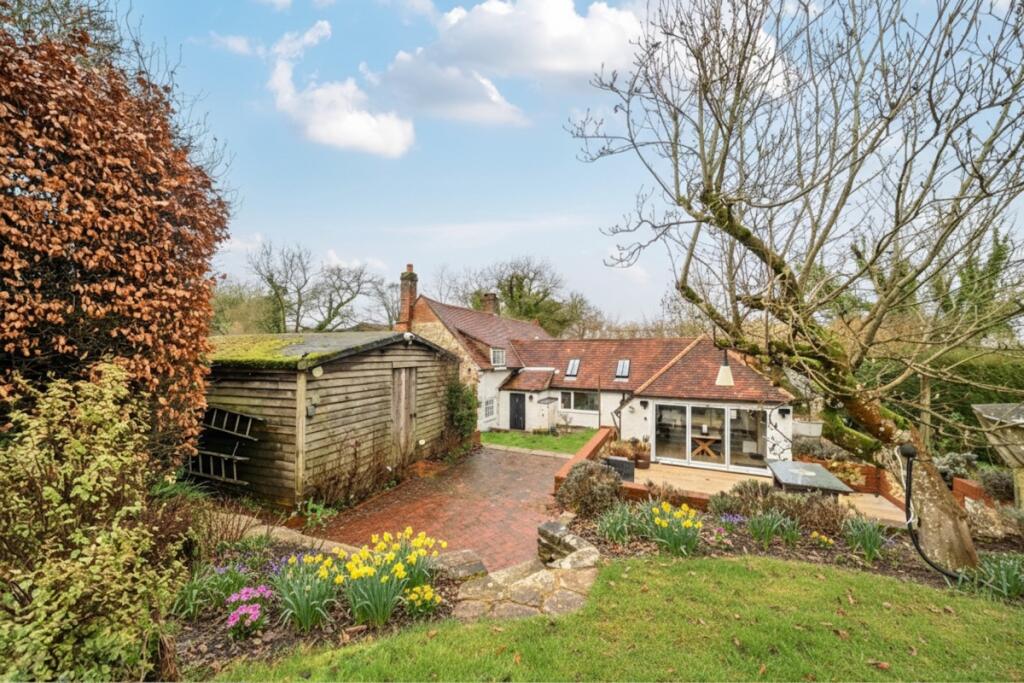 Main image of property: South Hay Kingsley GU35