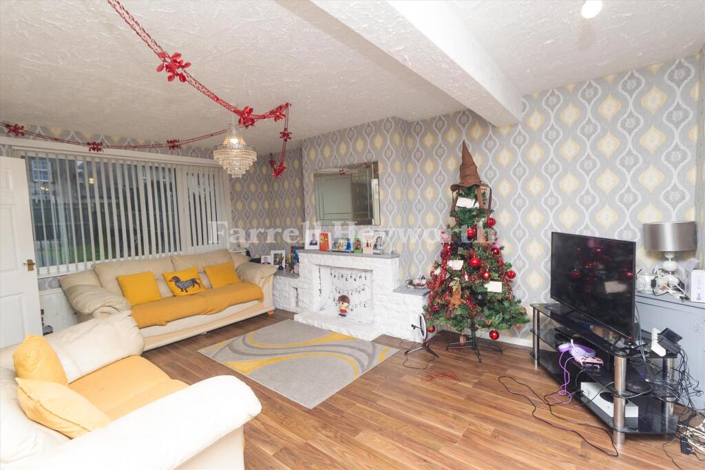 Hall Drive, Middleton, Morecambe photo 3