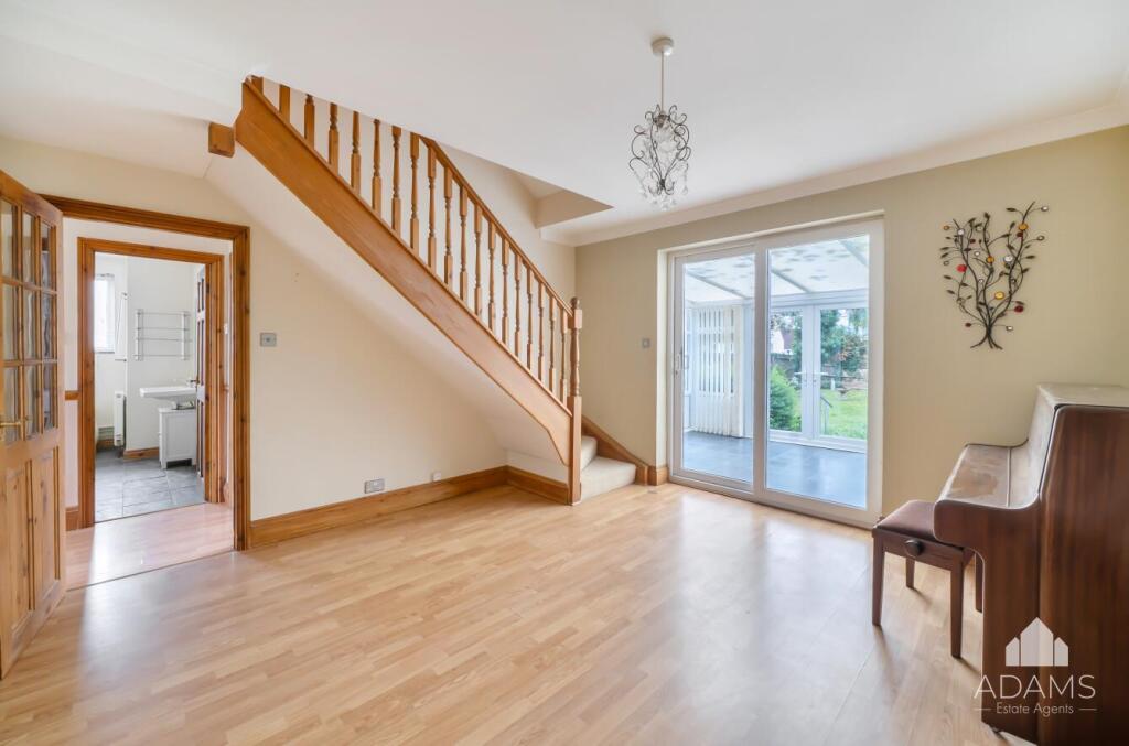 House in Tewkesbury, Back Lane, Winchcombe - View 3