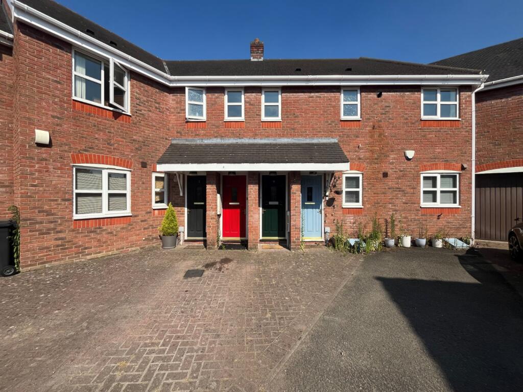 Main image of property: Wadbarn, Shirley, Solihull, West Midlands, B90