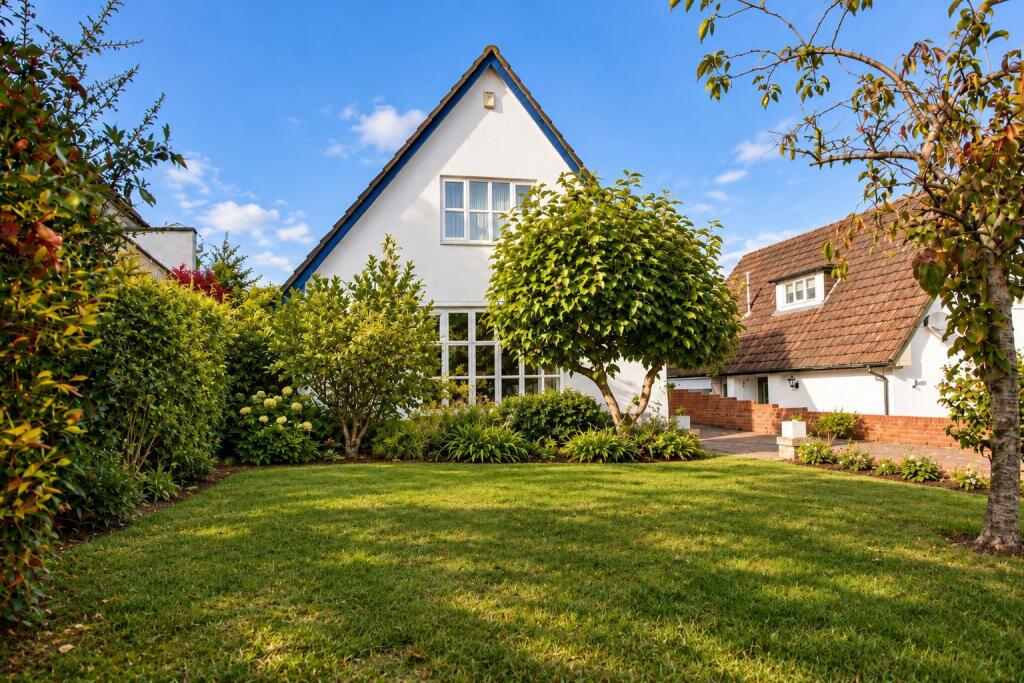 Main image of property: Underhill Crescent, Lympstone, Exmouth, EX8 5JF