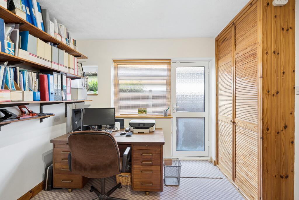 House in Orchard Leigh, Ashley Green - View 5