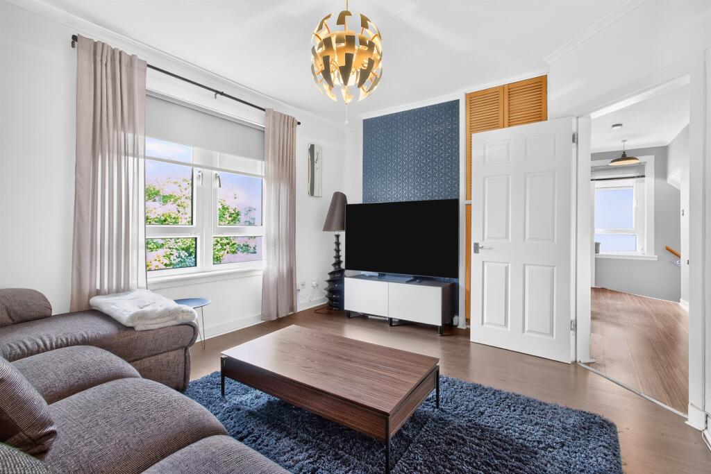 Apartment in Glasgow - View 2