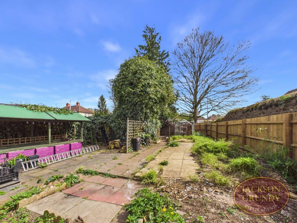 House in Northampton, St David's, Kingsthorpe - View 4