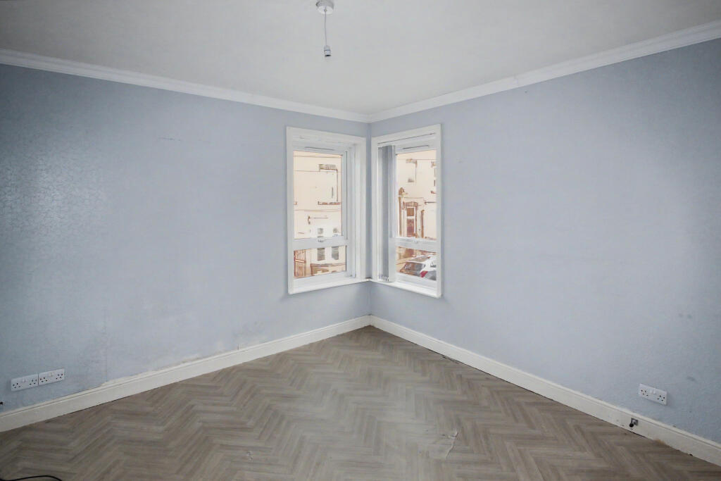 House in Leeds - View 4