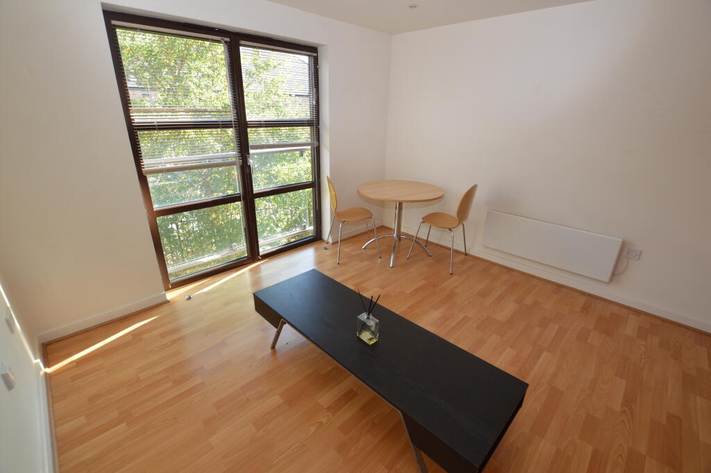 Apartment in Sheffield - View 5