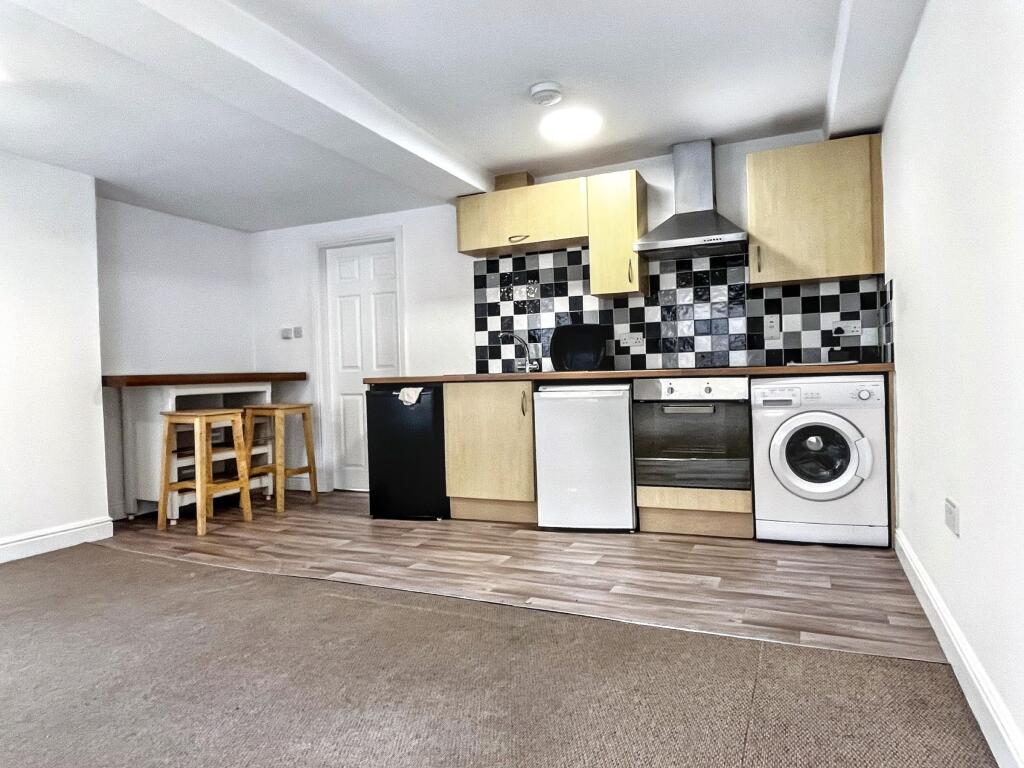 Apartment in Harrogate - View 4