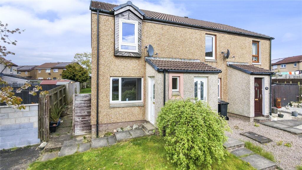 Main image of property: 75 Cairngrassie Circle, Portlethen, Aberdeen, AB12 4TZ