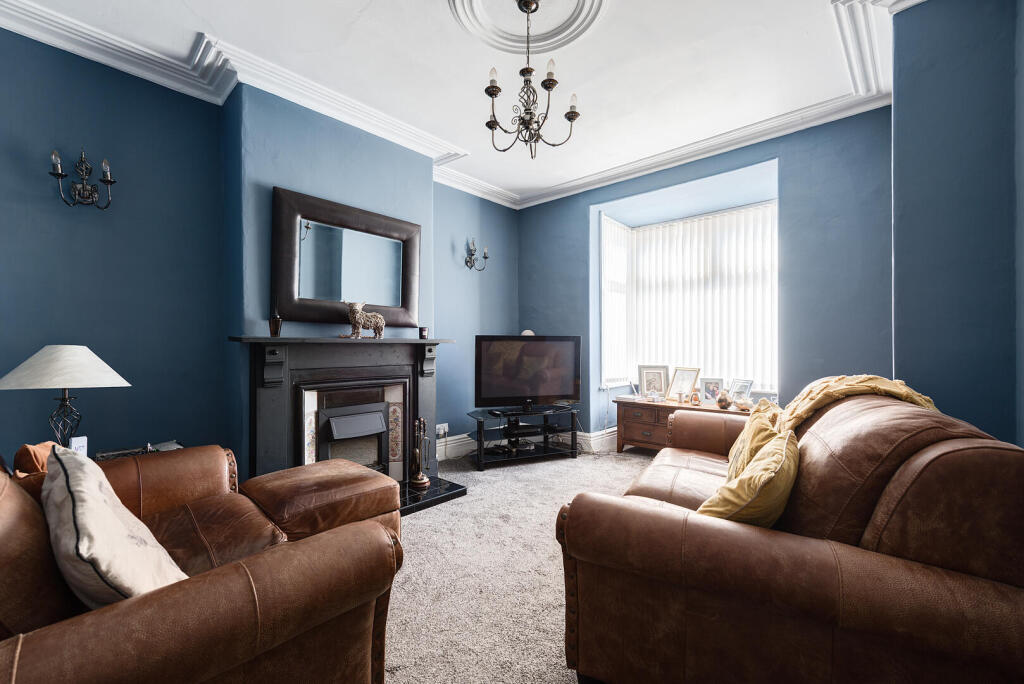 House in Sheffield, Whitley - View 2