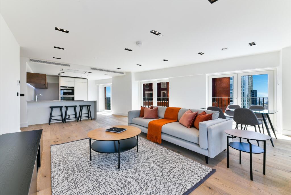 Main image of property: Keybridge Tower, Exchange Gardens, Vauxhall, SW8