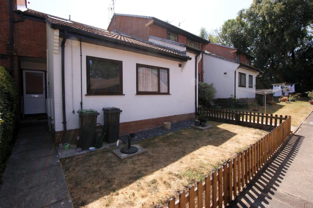Main image of property: Henbury View Road, Corfe Mullen, Wimborne, Dorset, BH21