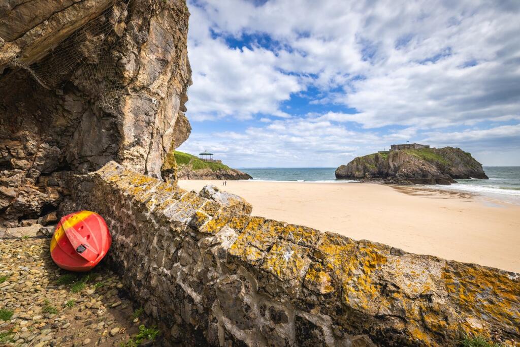 House in Tenby, Pembrokeshire - More
