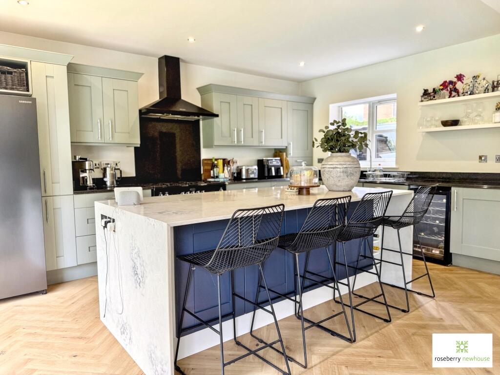 House in Egglescliffe - More