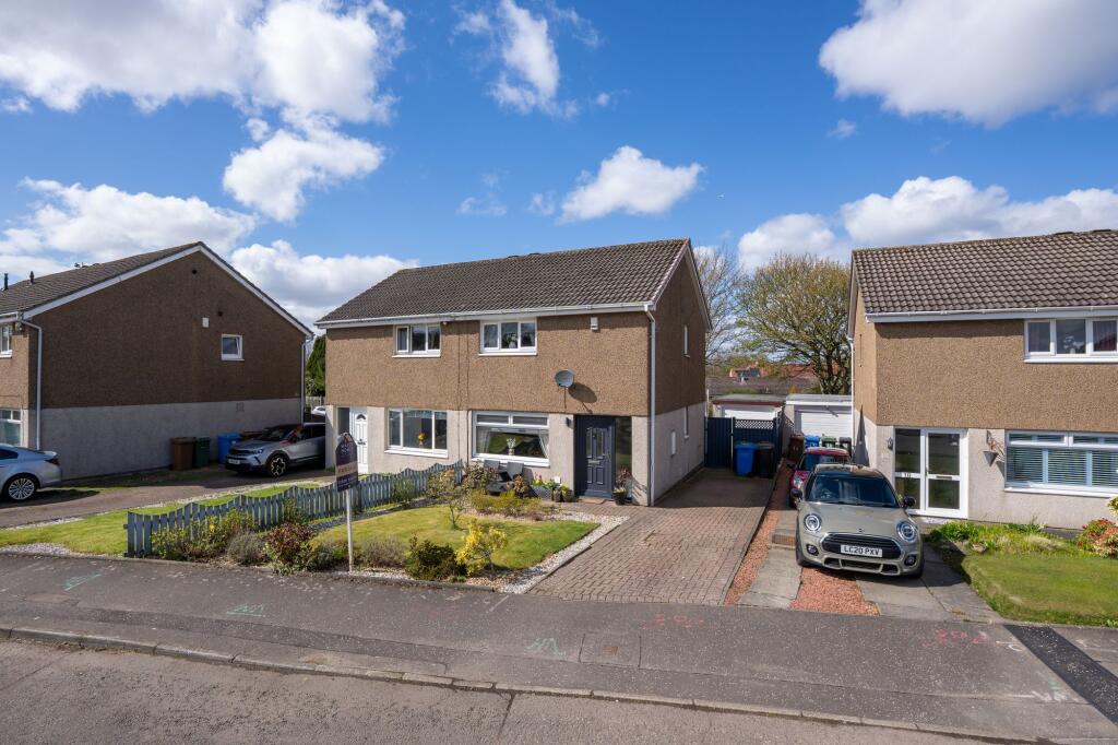 Main image of property: Langton Gardens, East Calder, EH53