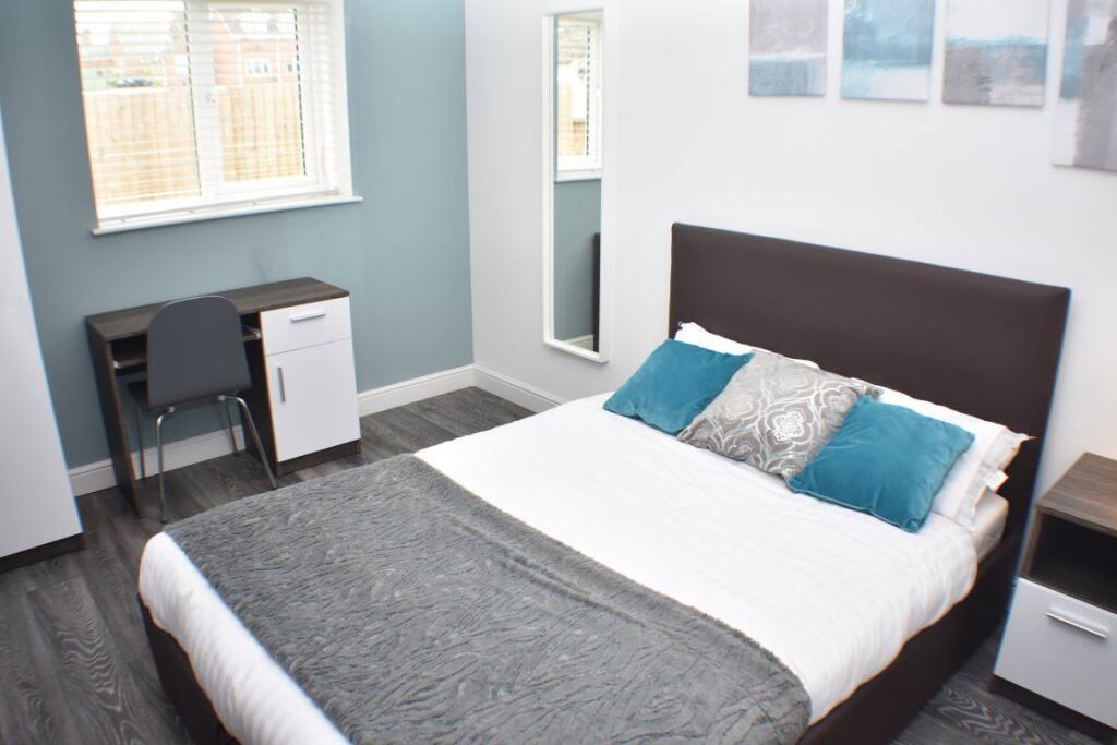Main image of property: Room 5, Flat C, Star Road, Peterborough, PE1 5HP