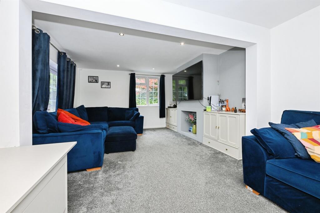 House in St Albans - View 3