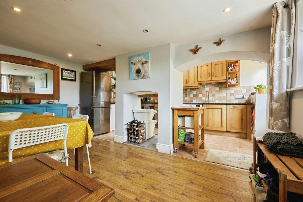 House in Bourton, Dorset - View 4
