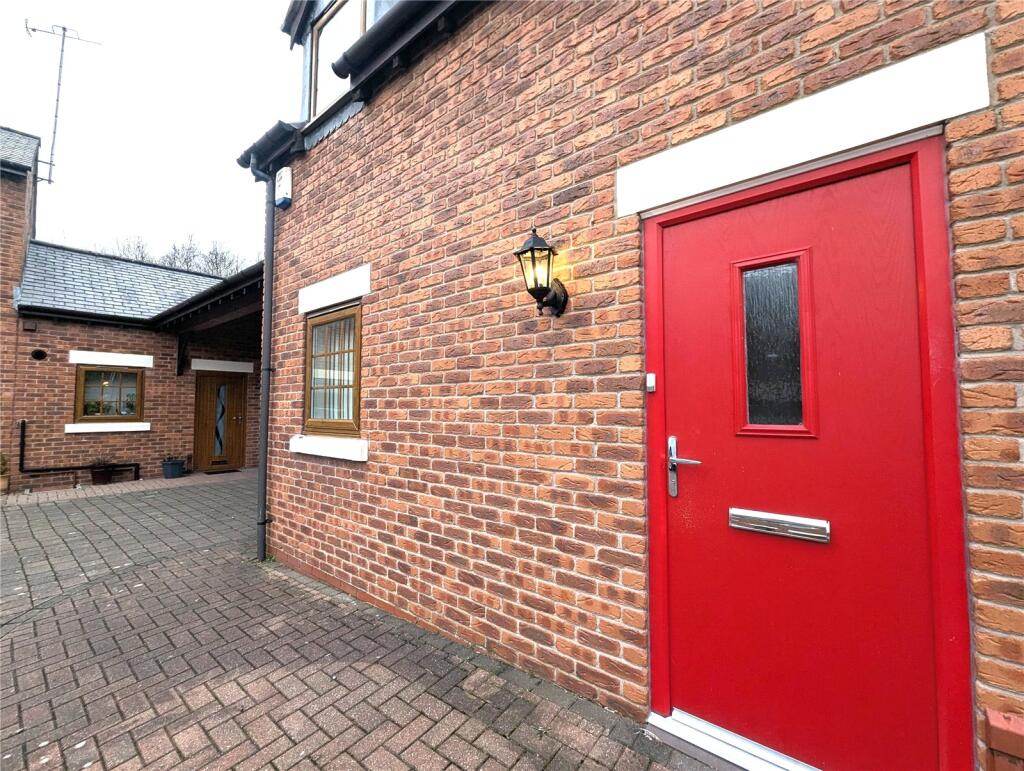 House in Preston - View 3