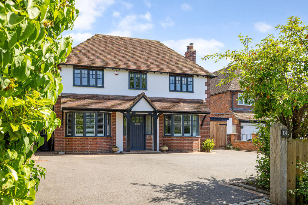 Main image of property: Shipston Road, Stratford-Upon-Avon, CV37
