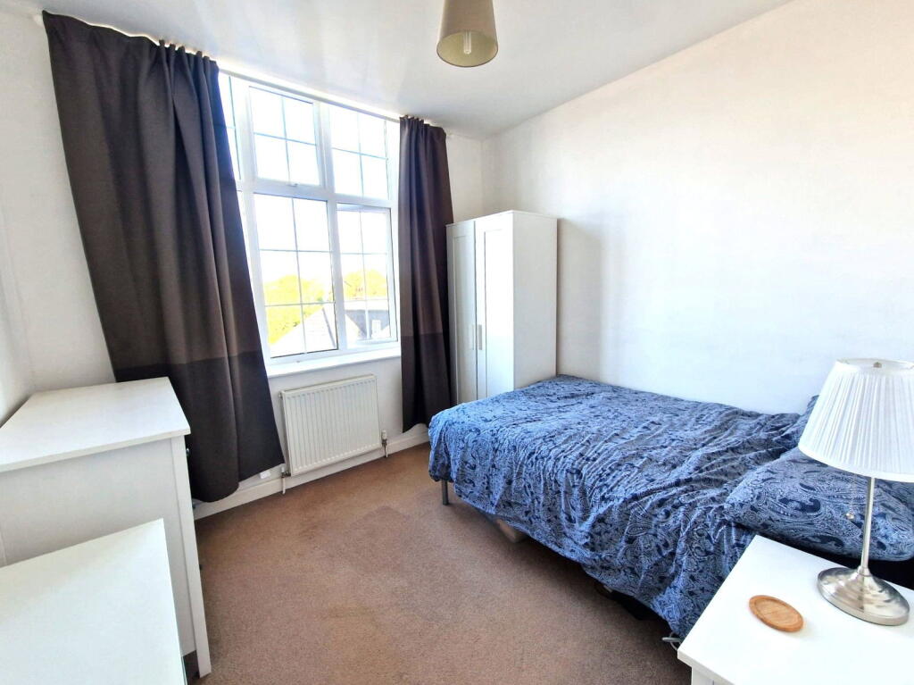Apartment in Exeter - More