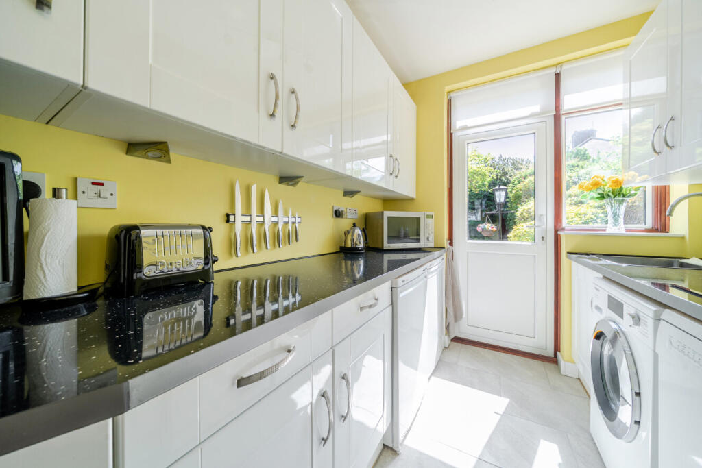 House in Chislehurst, Red Hill, Elmstead - View 5