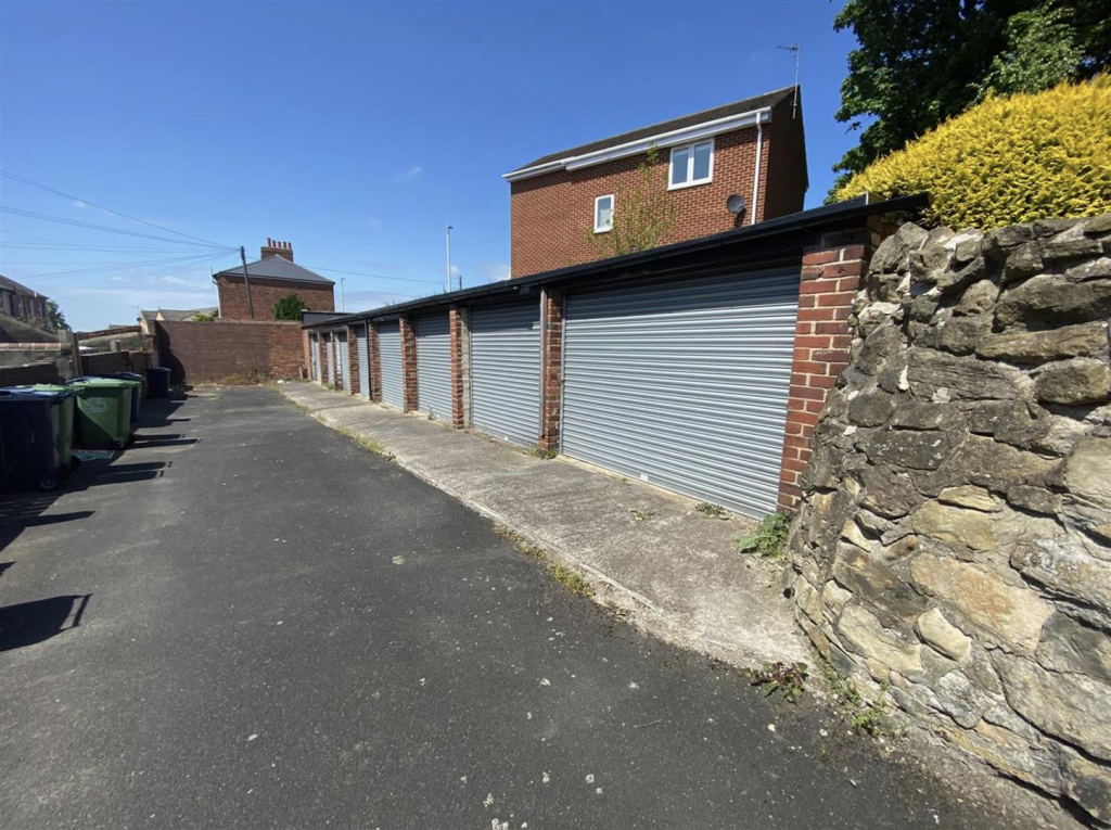 Main image of property: Listers Lane, Gateshead NE9 5NL